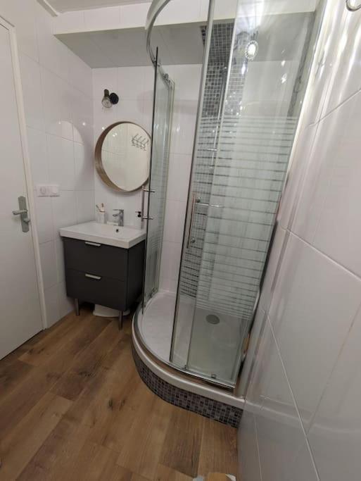 Appartement Avec Jardin Et Acces Mer กรองด์คอมป์-เมซี ภายนอก รูปภาพ