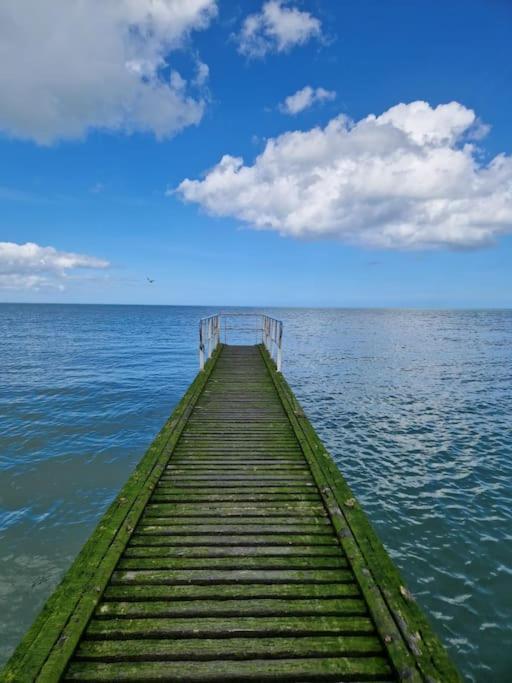 Appartement Avec Jardin Et Acces Mer กรองด์คอมป์-เมซี ภายนอก รูปภาพ